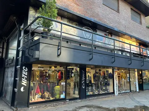 Av. del Libertador 100