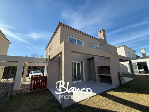 Departamento  en Venta en Saravi Village, Pilar, G.B.A. Zona Norte