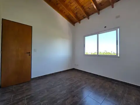 Depto Tipo Casa 2 ambientes con 1 baño