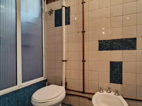 "APTO CREDITO" Dean Funes 1500