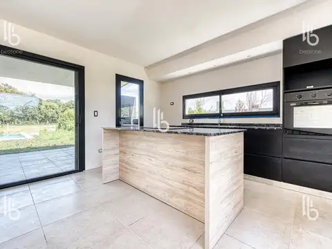 Casa en Venta en Santa Clara del Mar, USD 189.900