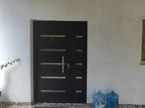 Venta  Casa 4 ambientes. Parque Sakura