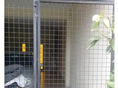 PH  en PLANTA BAJA  CON COCHERA