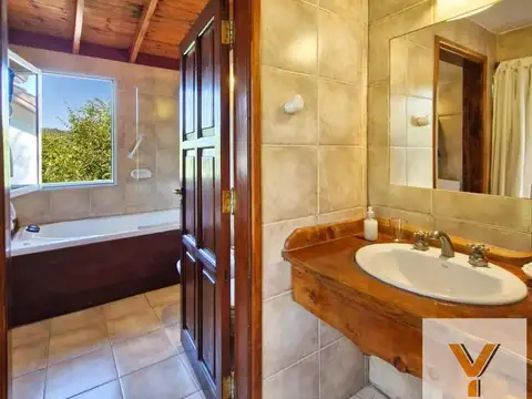 Hotel en Venta en Villa General Belgrano, USD 1.500.000