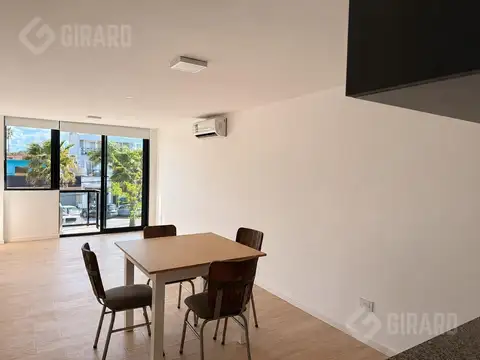 Departamento en Venta en Parque Luro, USD 69.000
