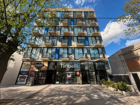 Venta de Departamento 1 ambiente en zona parque luro