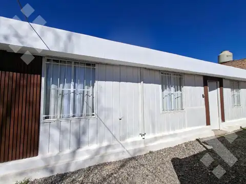 Casa en Alquiler de 3 dormitorios