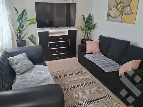 Complejo de 3 Casas en ALQUILER -CASA 2 (3 hab) - A 50m de la plaza principal - Rincon de los Sauces