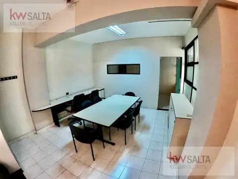 Zuviria 255, local 3