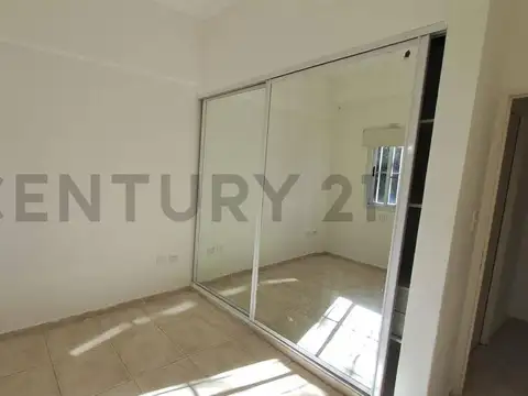 Venta Departamento 2 ambientes con Cochera  y Pileta en Pilar - Derqui
