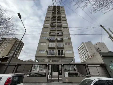 Muñoz , Piso 9