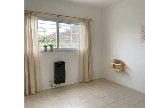 Departamento en Alquiler en Serena De Morra, $ 800.000