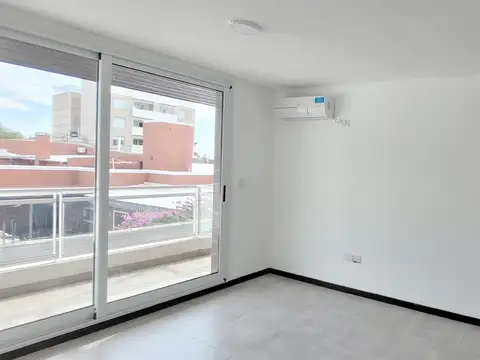 Mitre 500