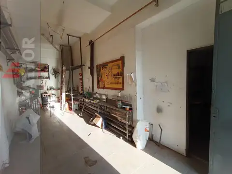 Local en Parque Chas