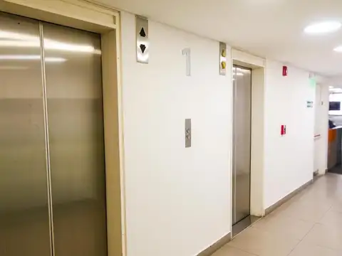 Edificio Corporativo en Block – Microcentro