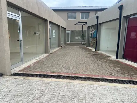 Local en Venta en Pérez, USD 19.900