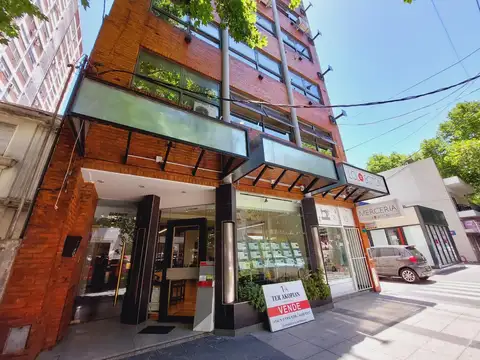 Oficina en Alquiler en Ramos Mejia, $ 500.000