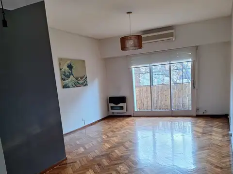 Alquiler - 4 ambientes - Villa Urquiza - Balcon