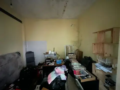 PH 4 AMBIENTES VENTA CON TERRAZA A REFACCIONAR