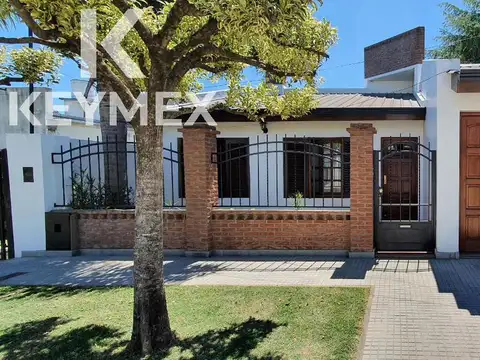 VENTA CASA  - Lisandro Olmos Etcheverry