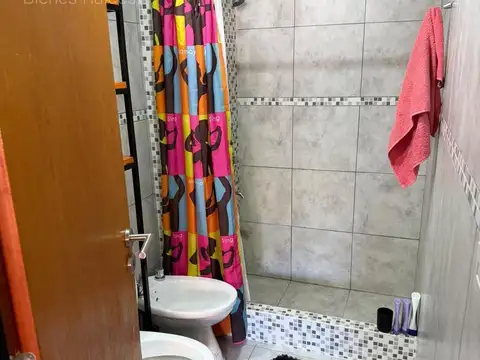 Depto Tipo Casa 2 ambientes con 1 baño