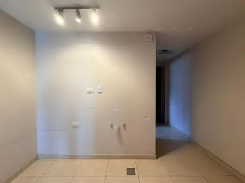 VENTA MONOAMBIENTE DE ATRIO CON BALCON BARRIO SUR