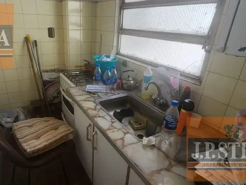 Dpto / oficina mono Ambiente 23 m² 2 Piso p/ escalera - APTO PROFESIONAL - S.Justo (Ctro)
