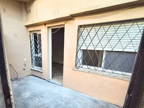 Depto Tipo Casa en Alquiler de 1 dormitorio
