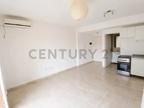 Departamento en Alquiler en Parque Chas, $ 500.000