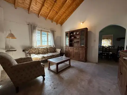 Casa 3 ambientes con 1 baño