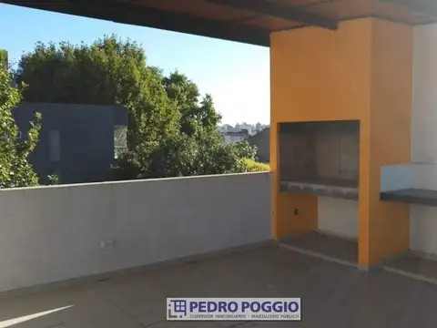 Departamento en Venta con 2 cocheras