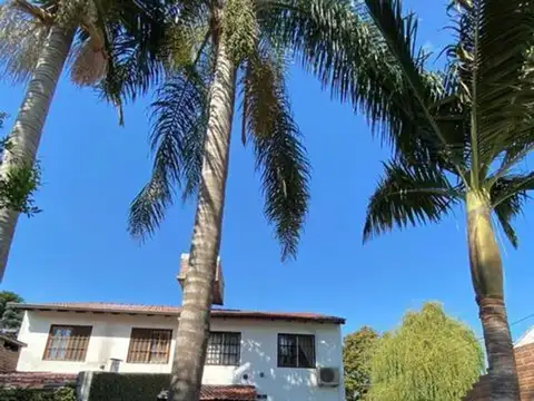 Chalet de 4 Ambientes C/ cochera! Ituzaingo Norte