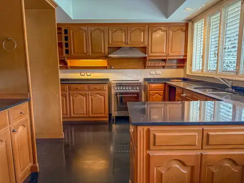 Casa en Venta de 5 dormitorios