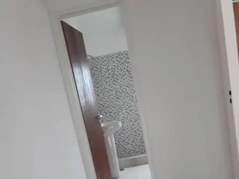 Departamento en Venta en Capitan Bermudez, USD 80.000