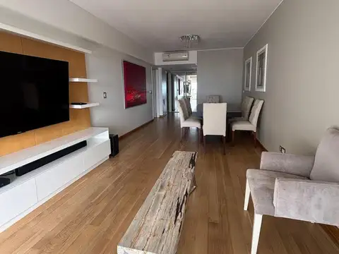Departamento en Alquiler con 2 cocheras