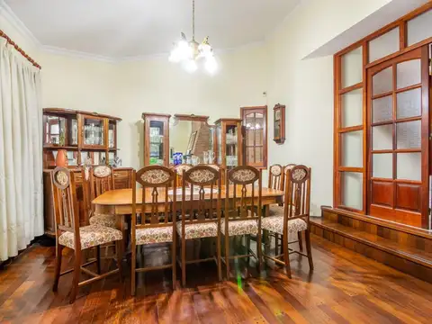 Casa en Venta en Lomas de San Martín, USD 169.000
