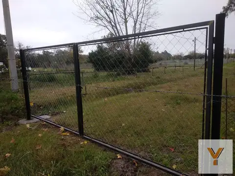 Terreno en venta - 13.63 x 33.73mts - 432 mts2 - Arturo Seguí