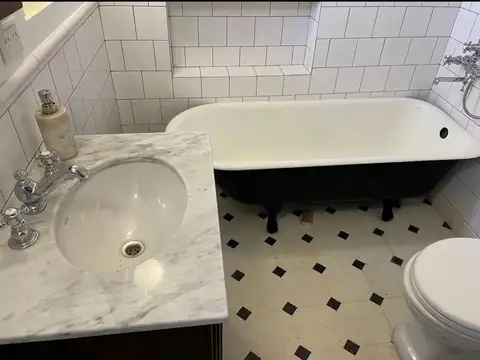 Departamento En San Telmo Con Terraza Propia.