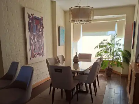 Casa en Venta en Solymar, USD 395.000