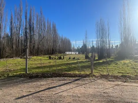 VENTA DE TERRENO EN EXCLUSIVO BARRIO - PLOTTIER