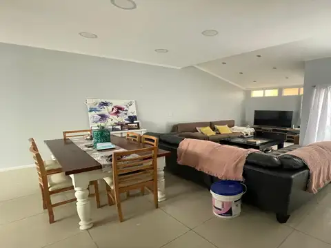 Depto Tipo Casa en Venta 15 años