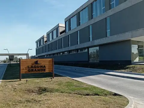 Lote en Oportunidad - Laguna Grande - Villanueva