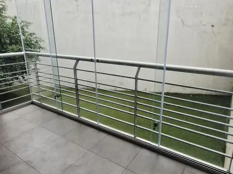 Departamento en Alquiler en Parque Chacabuco, $ 1.000.000