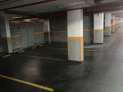 Cochera en Venta Fontanas del Sur