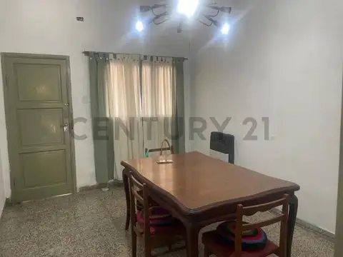 Casa en Alquiler en La Plata, $ 600.000