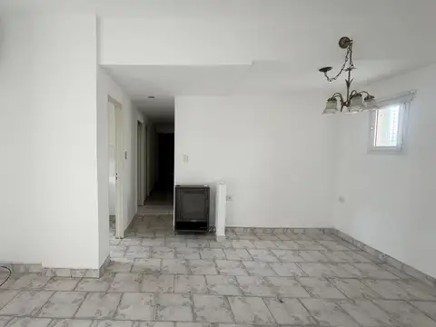 Teniente Ibañez al 400