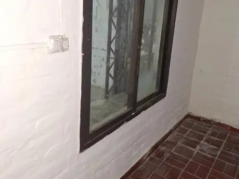 Local en Alquiler en Mendoza, $ 1.500.000