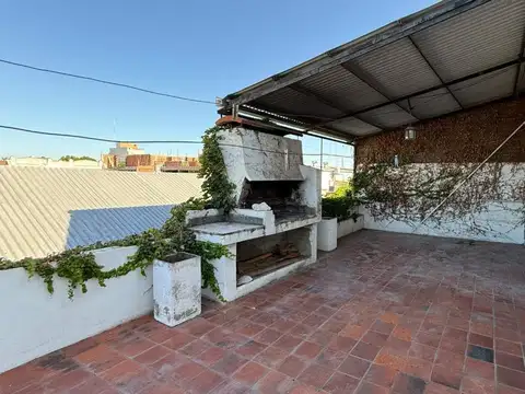 Depto Tipo Casa 4 ambientes con 1 baño