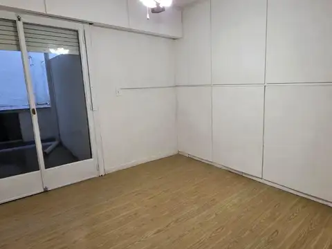 2 ambientes con balcón en alquiler