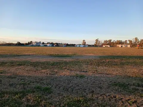 Terreno en Venta en Los Tres Pinos, USD 22.000